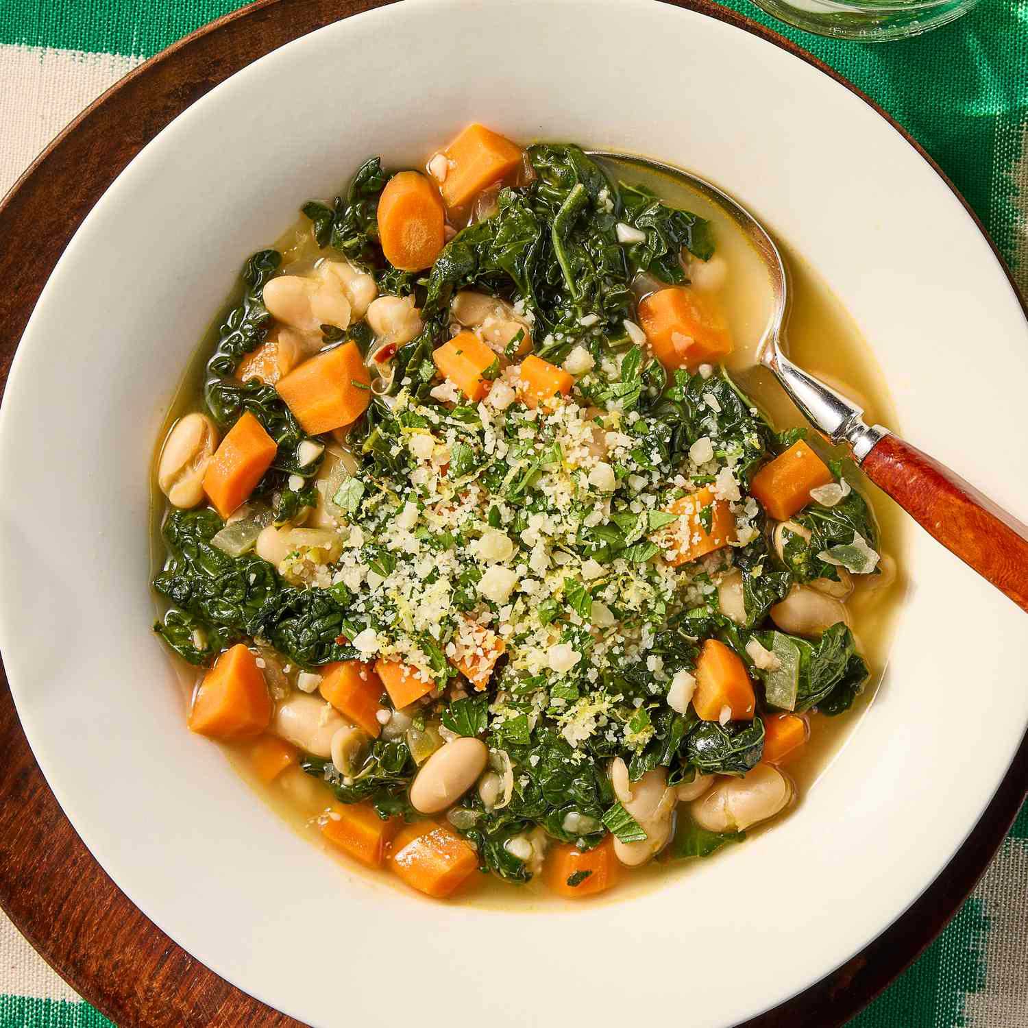 Garlicky White Bean & Kale Stew with Lemon