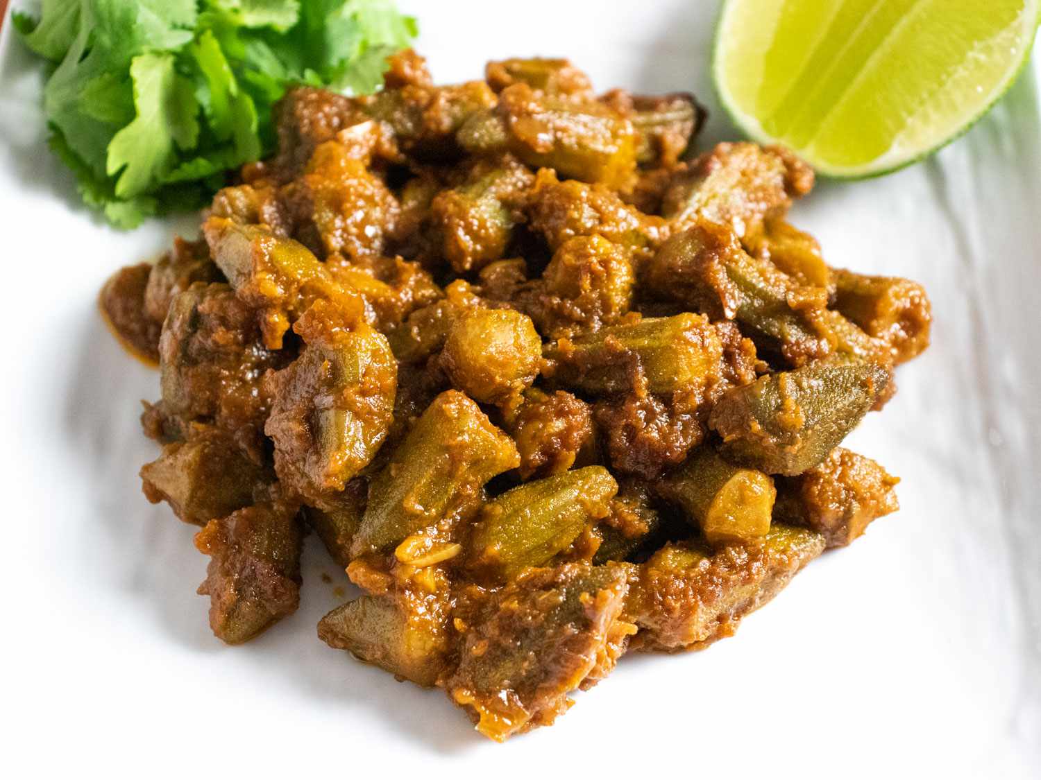 Spiced Okra With Tomatoes Recipe